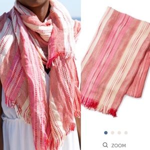 Postiano Woven Wrap Scarf